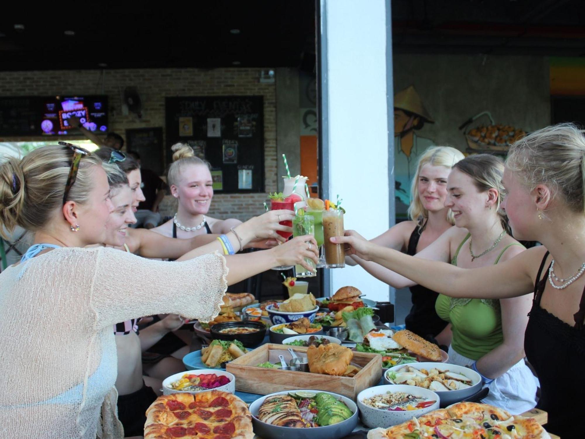 Mad Monkey Hoi An Pansiyon Dış mekan fotoğraf